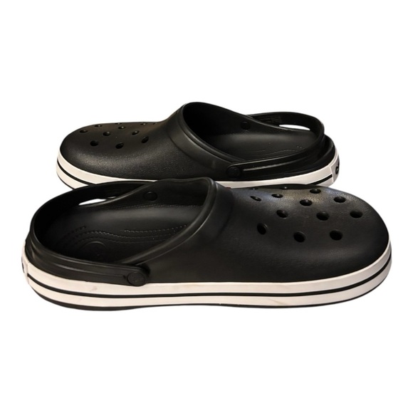 Men’s Black White CrocBand Clogs. - Picture 5 of 7